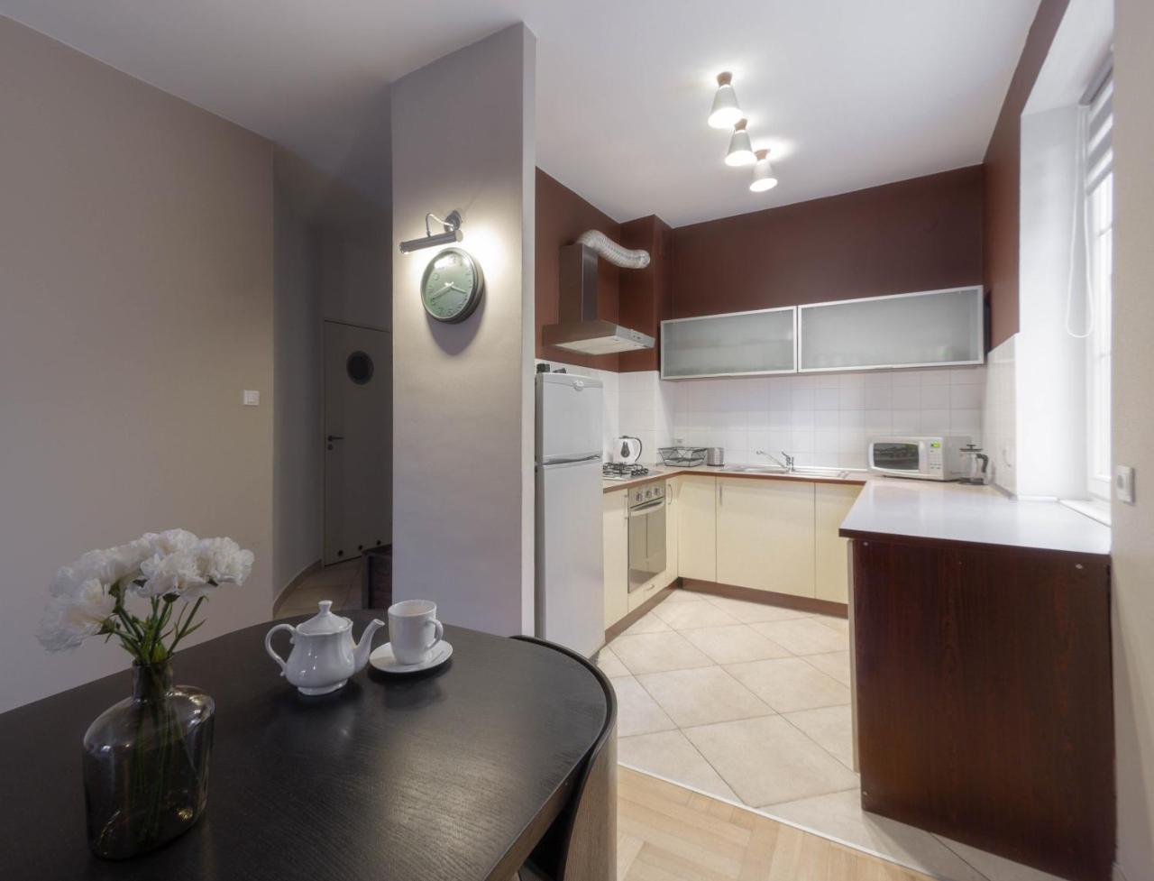 Barbakan Apartament Old Town Varsovia Exterior foto